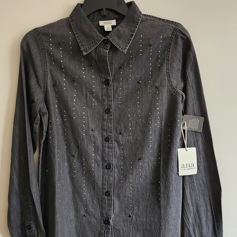 A.n.a Rhinestone Embelishment Jean Jacket button Down Xs New